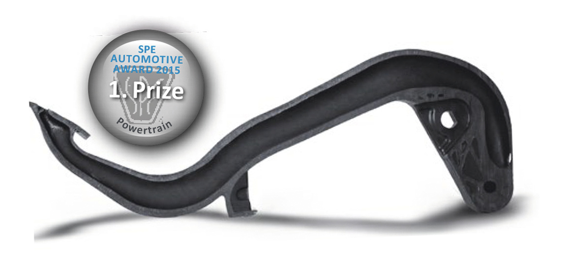 Querschnitt eines im WIT-Verfahren hergestellten Kupplungspedals – ausgezeichnet mit dem SPE Automotive Award 2015